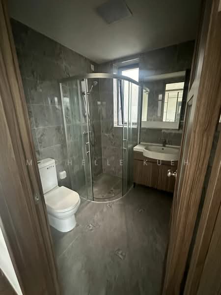 Rumah Teres 2-Tingkat untuk Dijual di Forest City (Gelang Patah) - Michelle Kueh - Bathroom - PropertyGuru.com.my