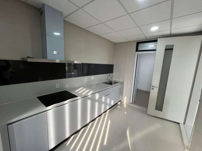 Kondominium untuk Dijual di Residensi Astrea - David Loke - Kitchen - PropertyGuru.com.my