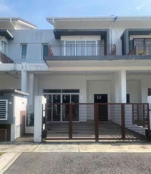 Rumah Teres 2 Tingkat untuk Dijual di Taman Putra Prima (Puchong) - Bee Kim - Exterior - PropertyGuru.com.my