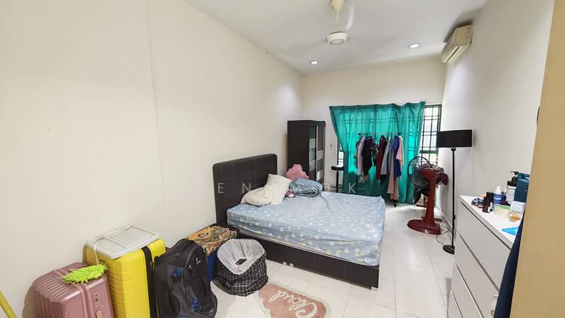 Condominium for Sale at Changkat View - Ben Mok - Bedroom - PropertyGuru.com.my