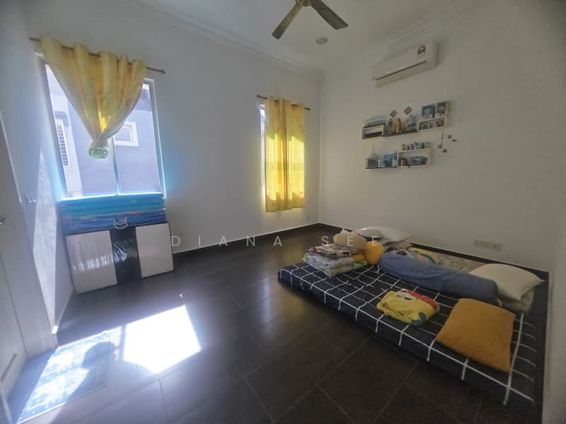 Semi-Detached House for Sale in Setia Damai (Setia Alam) - Diana See - PropertyGuru.com.my