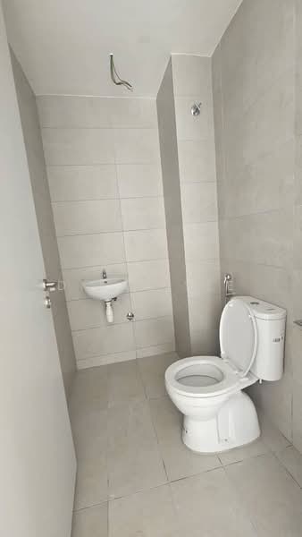 Rumah Berkembar untuk Disewa di Setia Alam (Selangor) - Diana See - Bathroom - PropertyGuru.com.my