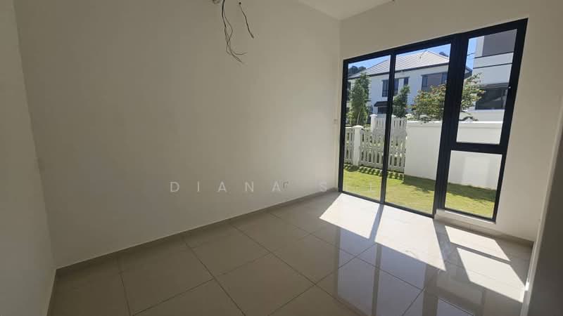 Semi-Detached House for Sale in Setia Alam (Selangor) - Diana See - PropertyGuru.com.my