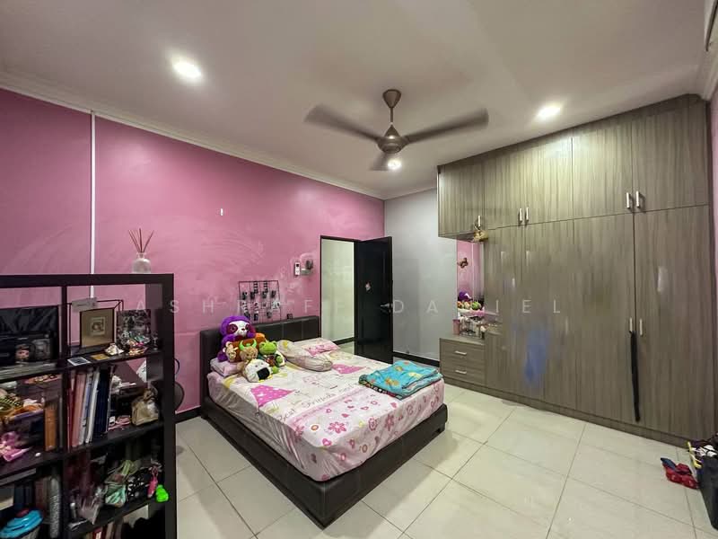 Bungalow House for Sale in Kajang (Selangor) - Ashraff Daniel - Bedroom - PropertyGuru.com.my