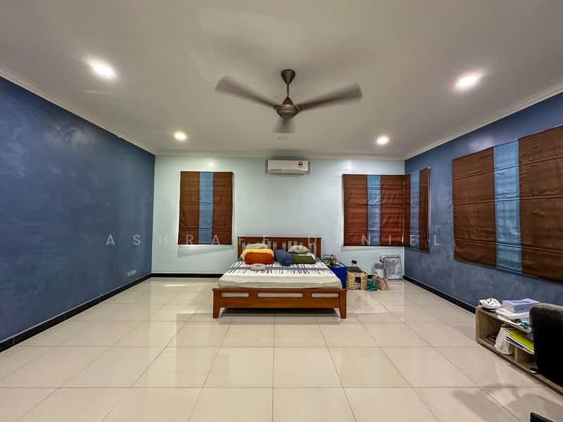 Bungalow House for Sale in Kajang (Selangor) - Ashraff Daniel - Bedroom - PropertyGuru.com.my