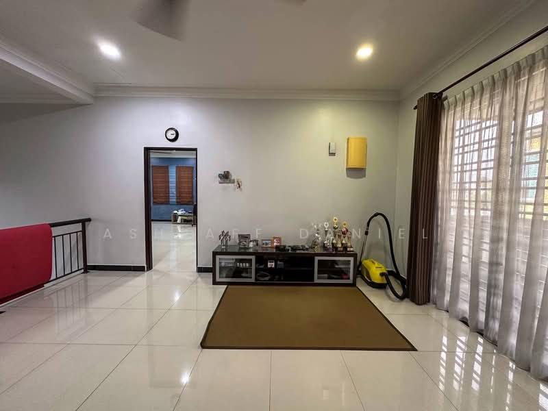 Bungalow House for Sale in Kajang (Selangor) - Ashraff Daniel - Living Room - PropertyGuru.com.my