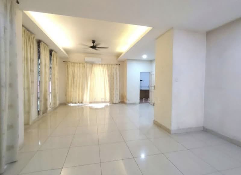 Semi-Detached House for Rent in Bandar Botanic (Klang) - Diana See - Living Room - PropertyGuru.com.my