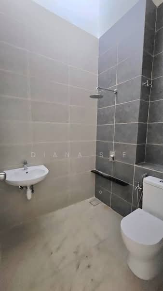 Rumah Teres 2 Tingkat untuk Dijual di Setia Utama (Setia Alam) - Diana See - PropertyGuru.com.my