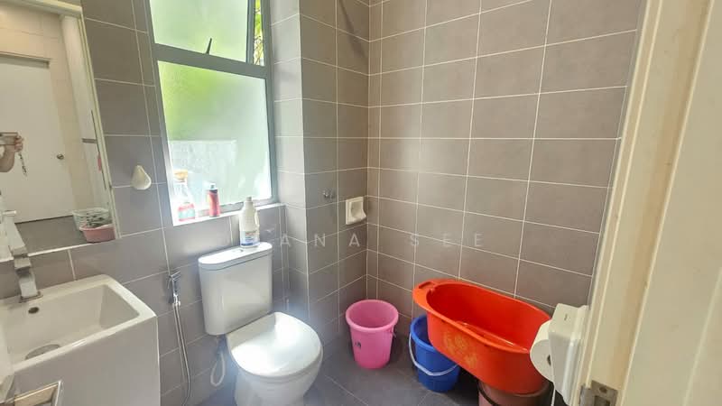 Banglo Pautan untuk Disewa di Ambang Botanic (Klang) - Diana See - Bathroom - PropertyGuru.com.my