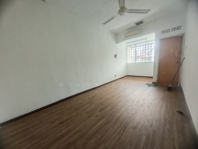 Rumah Teres 2 Tingkat untuk Dijual di Bukit Kuda (Klang) - Diana See - PropertyGuru.com.my