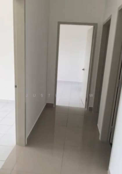 Pangsapuri untuk Disewa di Alpinia Residences - Justin Lew - Corridor - PropertyGuru.com.my
