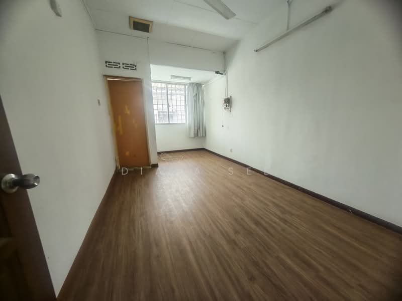Rumah Teres 2-Tingkat untuk Disewa di Bukit Kuda (Klang) - Diana See - PropertyGuru.com.my