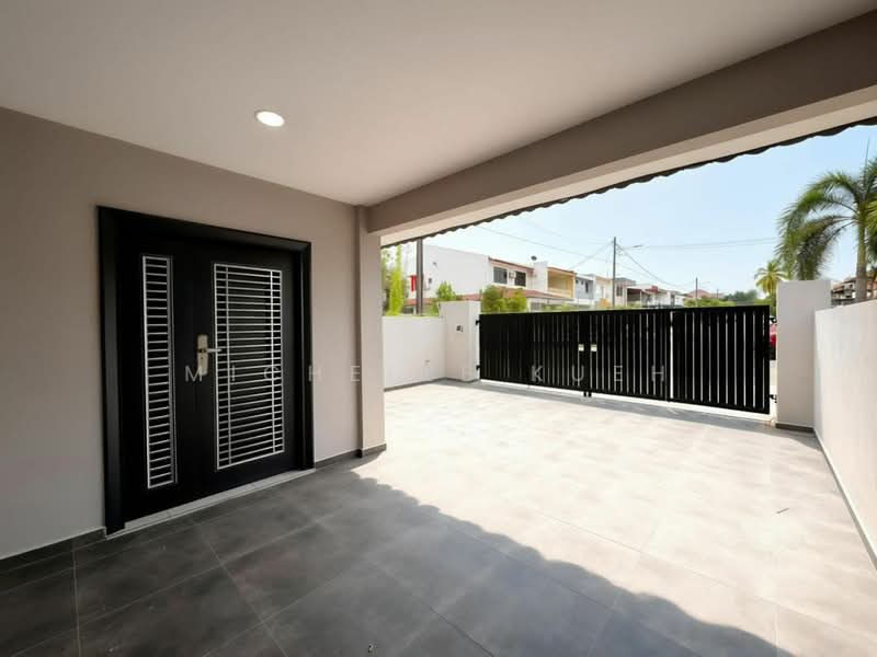 Rumah Teres 2 Tingkat untuk Dijual di Taman Sentosa (Johor Bahru) - Michelle Kueh - Exterior - PropertyGuru.com.my