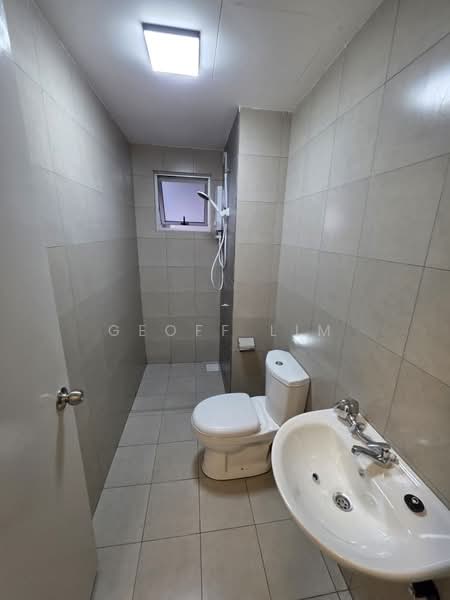 Pangsapuri untuk Disewa di Residensi Riamas - Geoff Lim - Bathroom - PropertyGuru.com.my