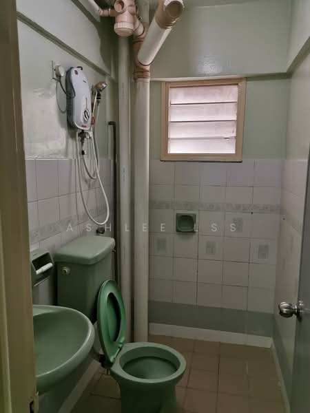 Pangsapuri untuk Dijual di Vantage Point (Menang Ria) - Ashlee LSS - Bathroom - PropertyGuru.com.my