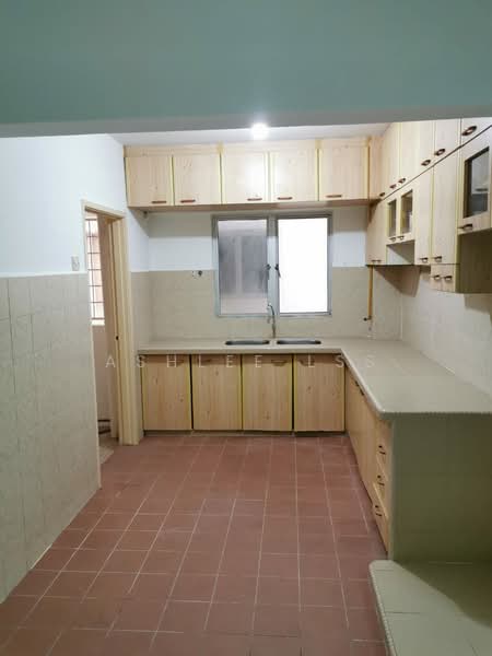 Pangsapuri untuk Dijual di Vantage Point (Menang Ria) - Ashlee LSS - Kitchen - PropertyGuru.com.my