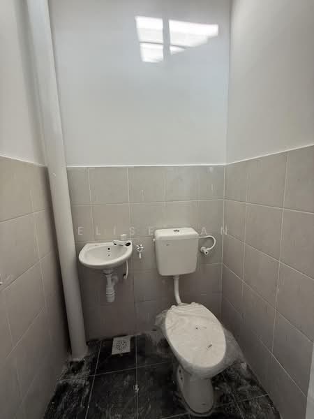 Rumah Teres untuk Dijual di Seberang Perai (Penang) - Elise Tan - Bathroom - PropertyGuru.com.my