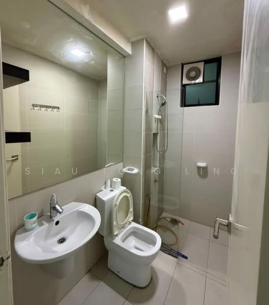 Servis Apartment untuk Disewa di Sky Loft Premium Suites - Siau Tong Ling - Bathroom - PropertyGuru.com.my