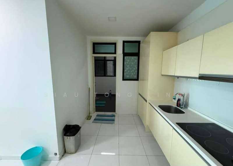 Servis Apartment untuk Disewa di Sky Loft Premium Suites - Siau Tong Ling - Kitchen - PropertyGuru.com.my
