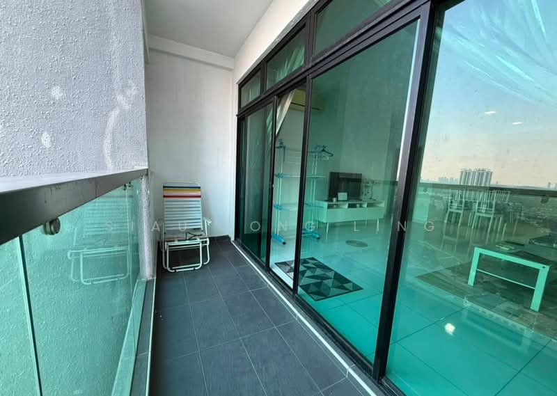 Servis Apartment untuk Disewa di Sky Loft Premium Suites - Siau Tong Ling - Balcony - PropertyGuru.com.my