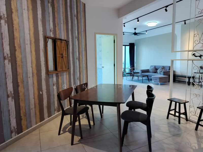 Servis Apartment untuk Disewa di Atlantis Residences (Pangsapuri Atlantis Kota Syahbandar) - Joanne How - Dining Room - PropertyGuru.com.my