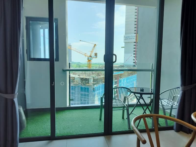Servis Apartment untuk Disewa di Atlantis Residences (Pangsapuri Atlantis Kota Syahbandar) - Joanne How - Balcony - PropertyGuru.com.my