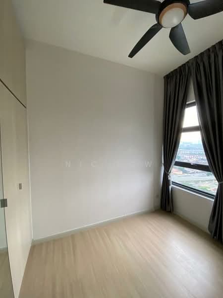 Kondominium untuk Disewa di Lakeville Residence - Nic Low - Bedroom - PropertyGuru.com.my