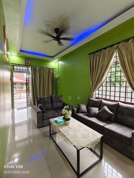 1-storey Terraced House for Rent in Taman Pulai Indah (Johor Bahru) - Melinda Ee - Living Room - PropertyGuru.com.my