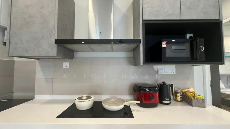 Servis Apartment untuk Dijual di Hampton Height Damansara - Alice Ngan - Kitchen - PropertyGuru.com.my