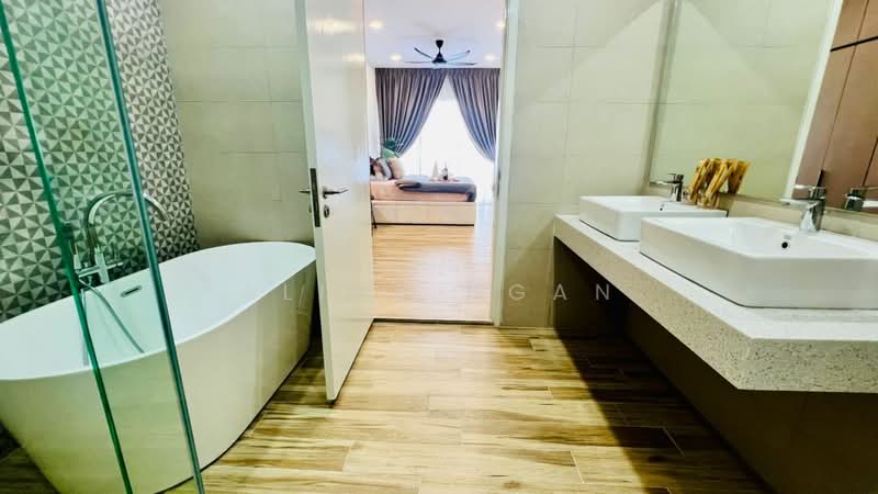 Servis Apartment untuk Dijual di Hampton Height Damansara - Alice Ngan - Bathroom - PropertyGuru.com.my