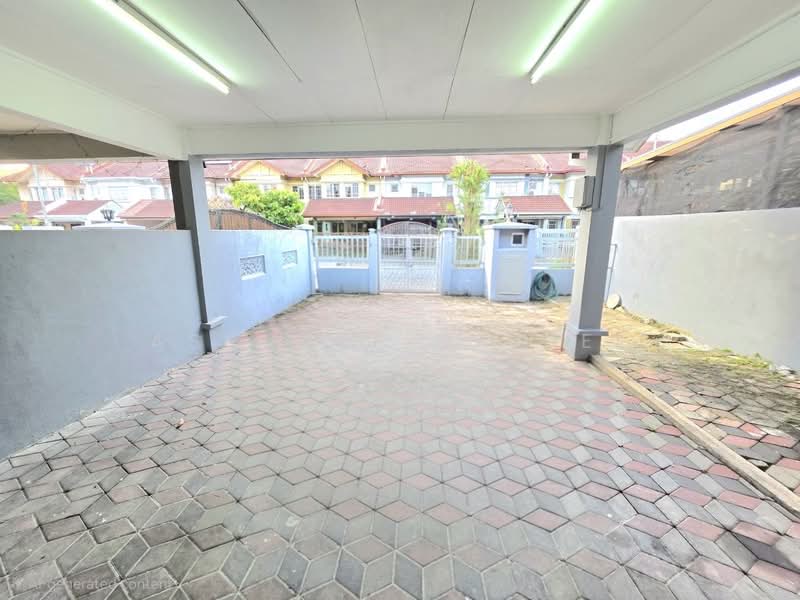 Rumah Teres 2 Tingkat untuk Dijual di Putra Permai (Subang Jaya) - Ashraff Daniel - Exterior - PropertyGuru.com.my
