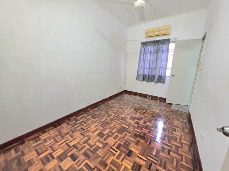Rumah Teres 2 Tingkat untuk Dijual di Putra Permai (Subang Jaya) - Ashraff Daniel - PropertyGuru.com.my