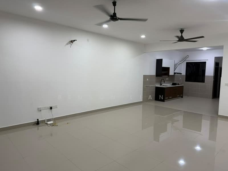 Rumah Teres 2 Tingkat untuk Disewa di Elmina (Shah Alam) - Benson Lian - Kitchen - PropertyGuru.com.my