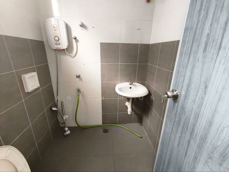 2-storey Terraced House for Sale in Setia Eco Gardens (Gelang Patah) - Anson Hiong - Bathroom - PropertyGuru.com.my
