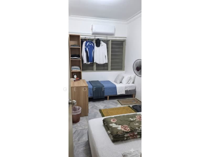 Rumah Teres 2-Tingkat untuk Dijual di Taman Putra Indah (Seri Kembangan) - Geoff Lim - Bedroom - PropertyGuru.com.my