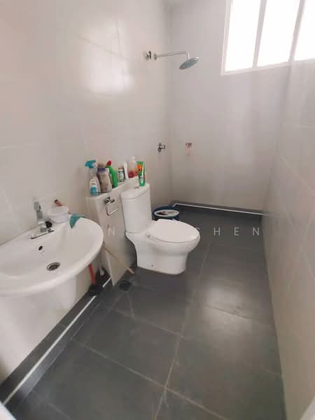 Condominium for Sale at Zan Pavillion - Chan Yi Shen - Bathroom - PropertyGuru.com.my