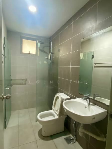 Servis Apartment untuk Disewa di Greenz (Residensi Flora) @ One South - Eugene Kho - Bathroom - PropertyGuru.com.my