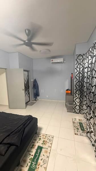 Rumah Teres 2 Tingkat untuk Dijual di Taman Scientex Utama (Senai) - Iden Tan - Bedroom - PropertyGuru.com.my