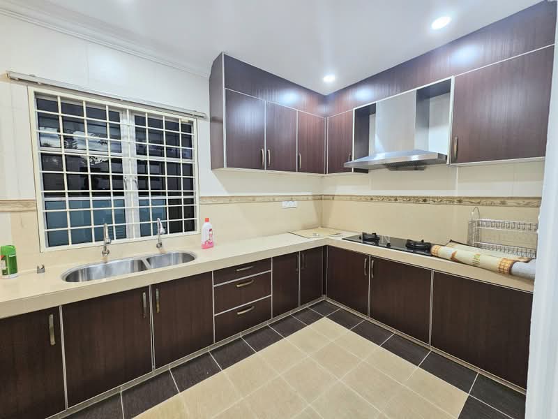 Rumah Teres 2 Tingkat untuk Dijual di Bandar Bukit Puchong 2 (Puchong) - Wendy Chin - Kitchen - PropertyGuru.com.my