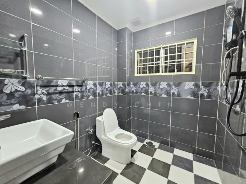 Rumah Teres 2 Tingkat untuk Dijual di Bandar Bukit Puchong 2 (Puchong) - Wendy Chin - Bathroom - PropertyGuru.com.my