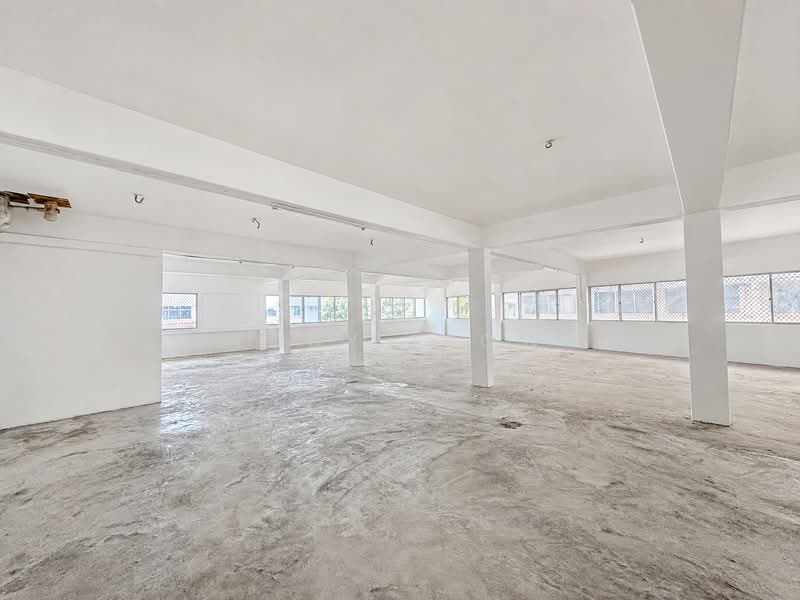 Shop for Rent in Taman Melaka Raya (Melaka City) - Eddy Leow - Interior - PropertyGuru.com.my