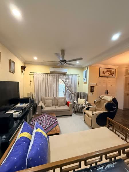 Rumah Teres 2.5 Tingkat untuk Dijual di Bandar Puteri Puchong (Puchong) - Sky Wong - Living Room - PropertyGuru.com.my