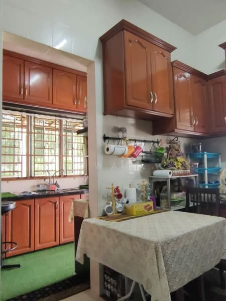 Bungalow House untuk Dijual di Taman Orkid Permai (Kepala Batas) - Aswad . - Kitchen - PropertyGuru.com.my
