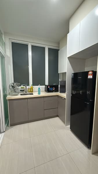 Apartment for Sale at Medini Signature - Michelle Kueh - Kitchen - PropertyGuru.com.my
