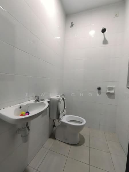 3-storey Terraced House for Sale in Duta Villa (Setia Alam) - Elwin Chok - PropertyGuru.com.my