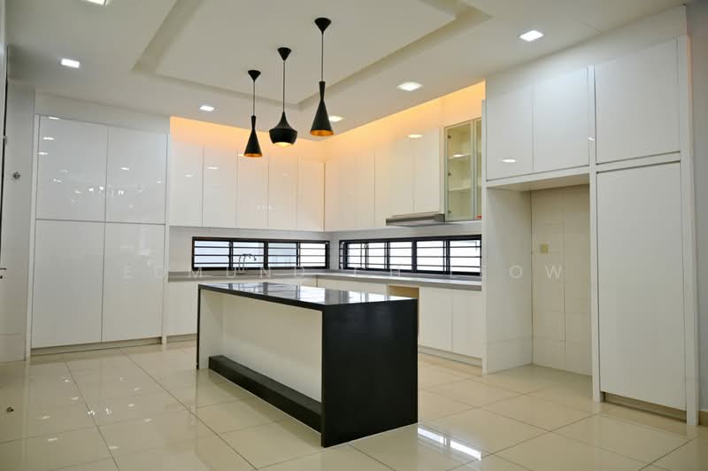 3-storey Terraced House for Rent in Rawang (Selangor) - Edmund CH Leow - Kitchen - PropertyGuru.com.my
