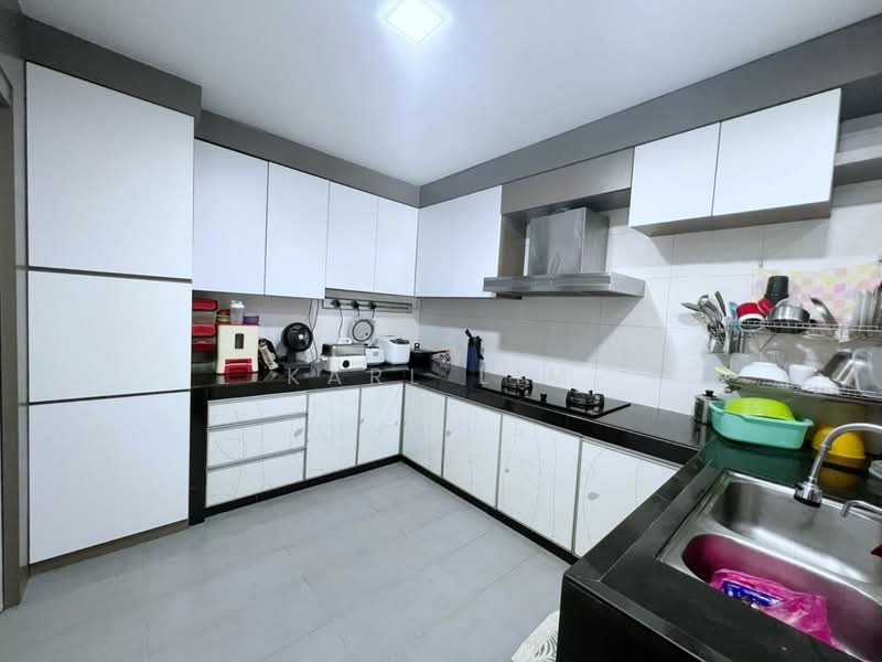Cluster House for Sale in Taman Adda Heights (Tebrau) - Karl Lim - Kitchen - PropertyGuru.com.my