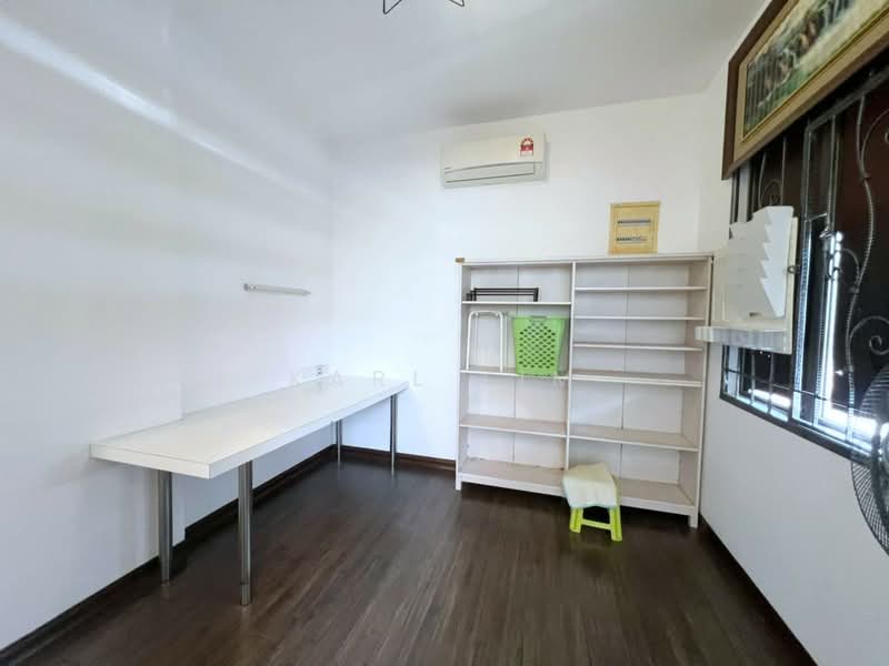Cluster House for Sale in Taman Adda Heights (Tebrau) - Karl Lim - Study - PropertyGuru.com.my