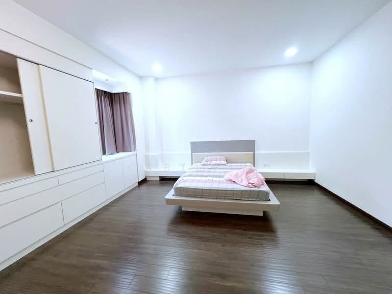 Cluster House for Sale in Taman Adda Heights (Tebrau) - Karl Lim - Bedroom - PropertyGuru.com.my