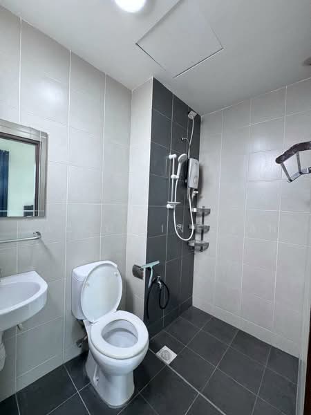 Servis Apartment untuk Disewa di Ascotte Boulevard - Jacqueline San - Bathroom - PropertyGuru.com.my